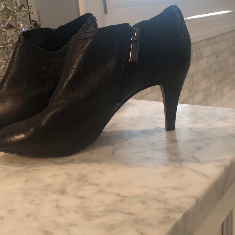 Vince Camuto zip leather booties